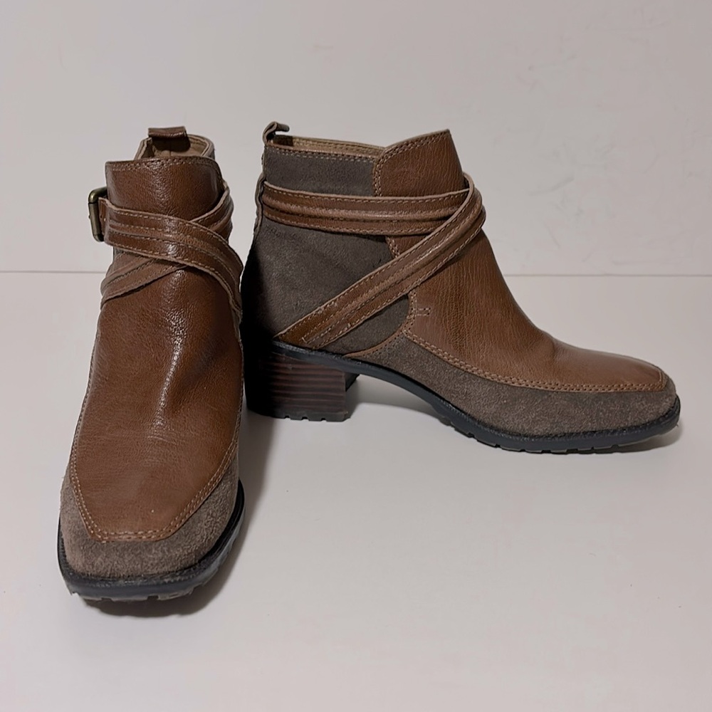 Nina Originals Tiberia Ankle Boots Brown Size 8